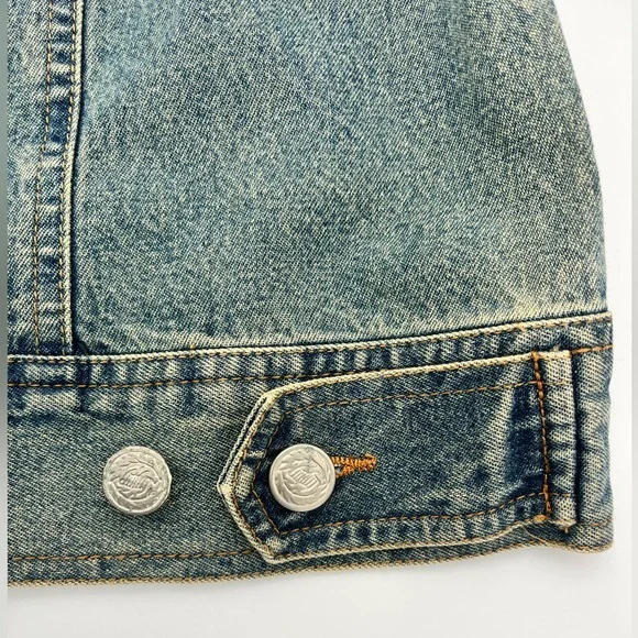 STONEBRIDGE | NWT LIGHT WASH VINTAGE DENIM JACKET 1 Size SP - Picture 6 of 7